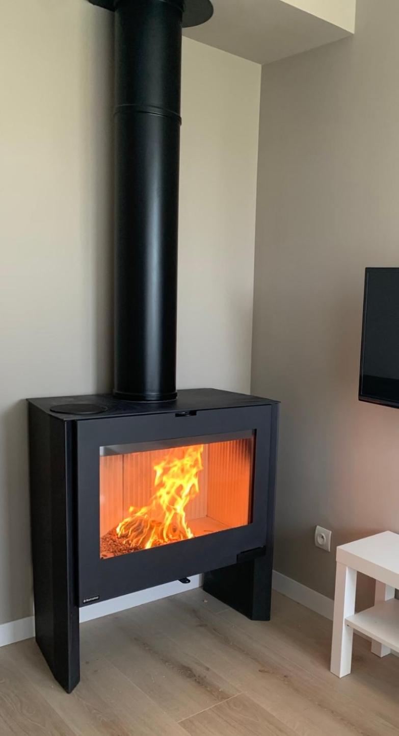 Apartament La Pause 25 Sainte-Léocadie Zewnętrze zdjęcie